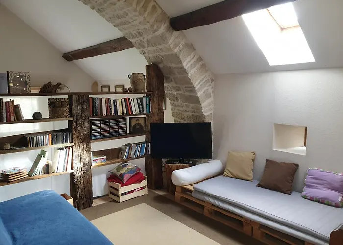 La Grange カントリーハウス Saint-Laurent-dʼOlt