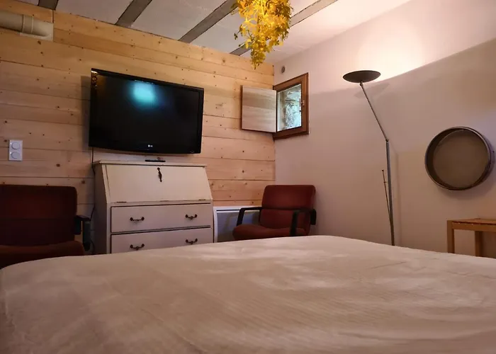 La Grange * Saint-Laurent-dʼOlt