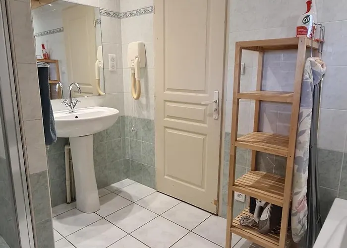 La Grange Saint-Laurent-dʼOlt