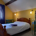 La Grange Country house Saint-Laurent-d'Olt