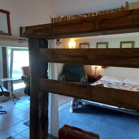 Gite La Grange Landsted Saint-Laurent-dʼOlt