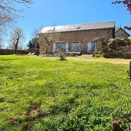 Landhuis La Grange Saint-Laurent-dʼOlt